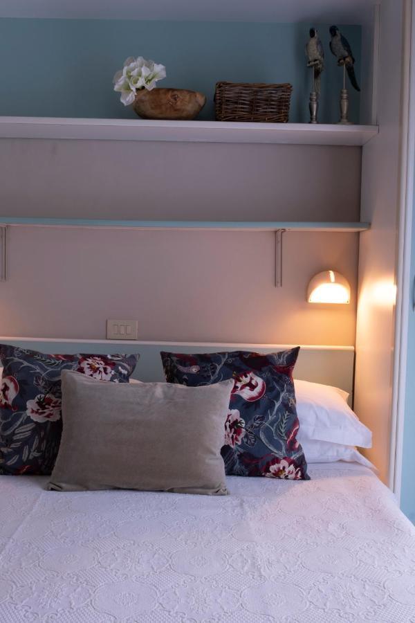 Alta Marea Hotel Милано Мартима Екстериор снимка